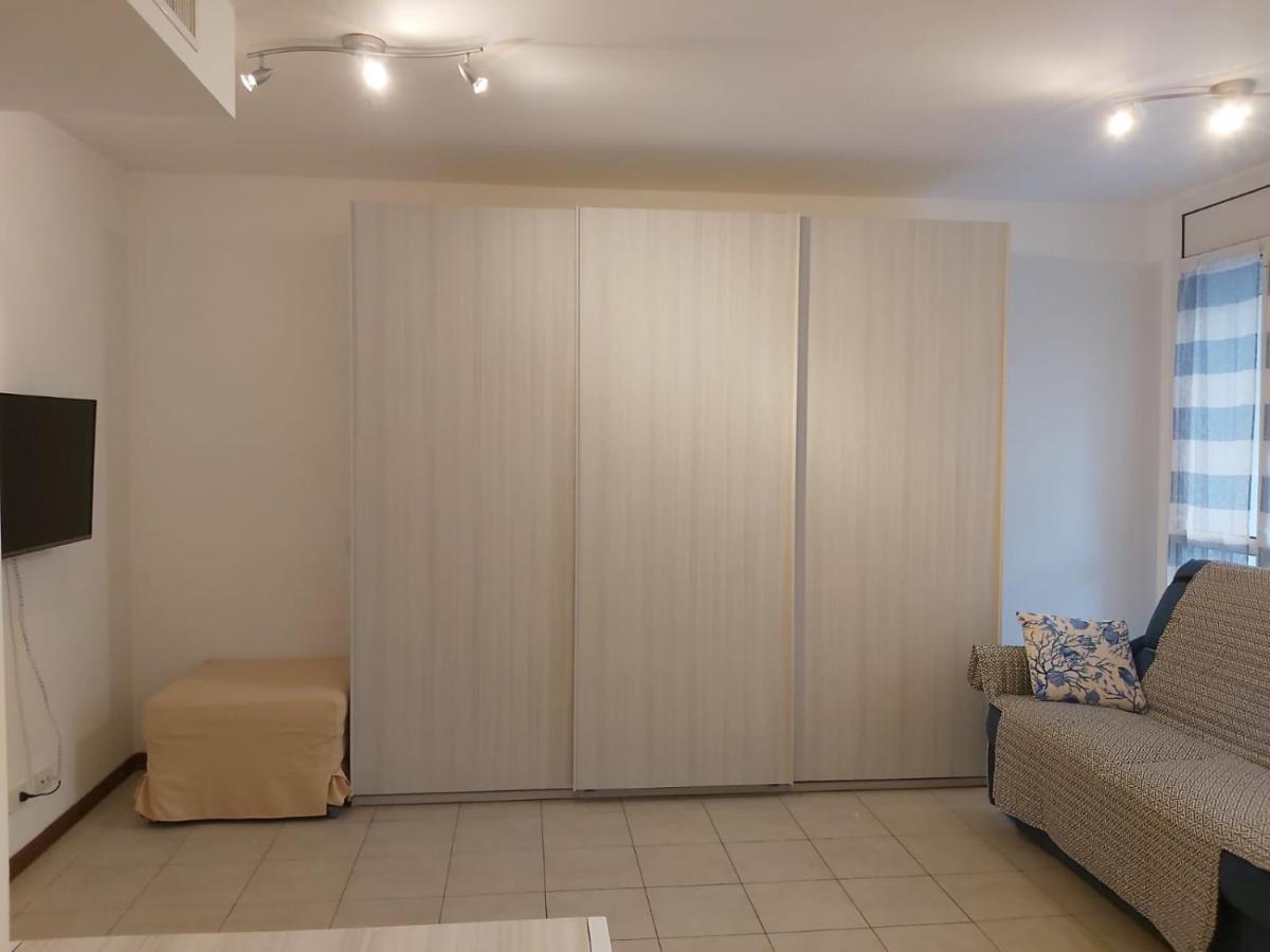 Casa Sole Lägenhet Vimodrone Exteriör bild